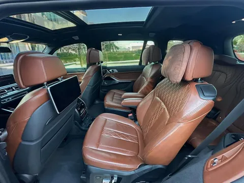 BMW X7 XDrive50i 2019