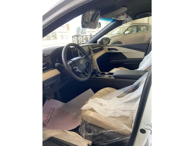 Toyota Camry 2025