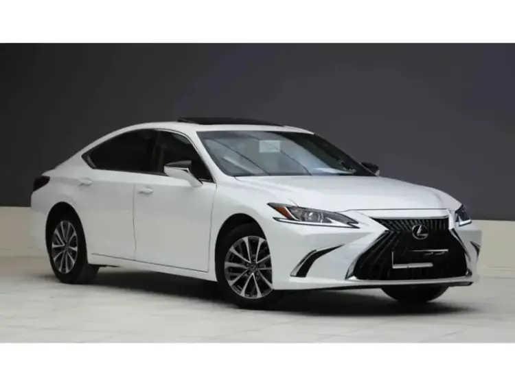 lexus lexus-es image Lexus ES 2025