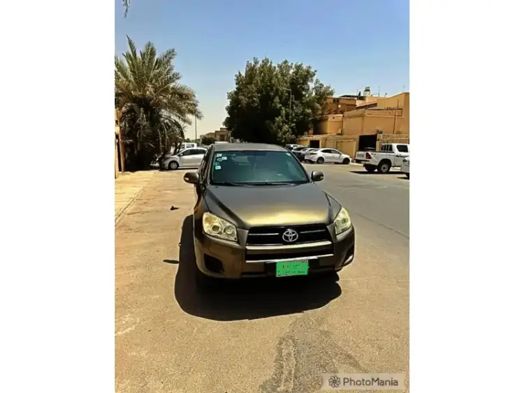 toyota toyota-rav4 image Toyota RAV4 2012