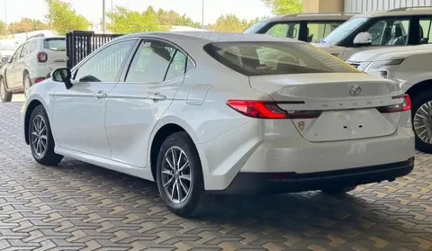 New Toyota Camry  2.5L GLE (178 HP) 2025