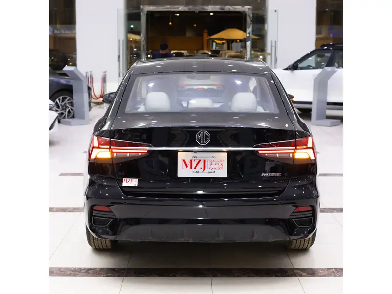 MG 5 2025