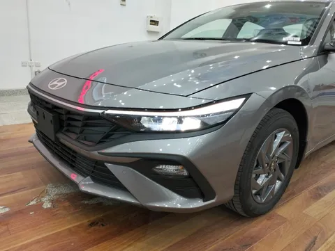 New Hyundai Elantra 2.0L GLS 2025
