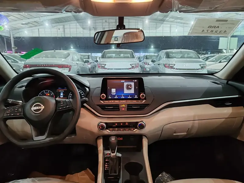 Nissan Altima 2024