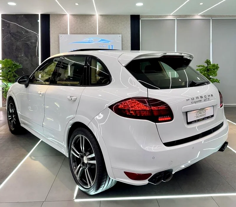Porsche Cayenne 2014