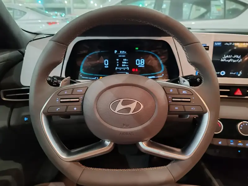 Hyundai Elantra 2025