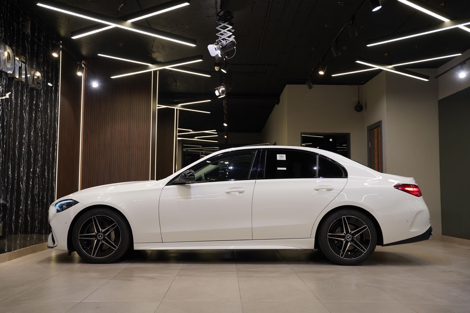 مرسيدس بنز C Class 2024