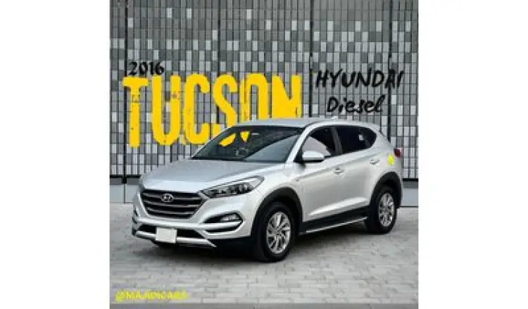 hyundai hyundai-tucson image Hyundai Tucson Diesel EVGT