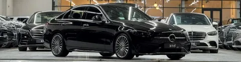 Discover undefined undefined Exterior Interior Images.Find all aspects and details of cars.