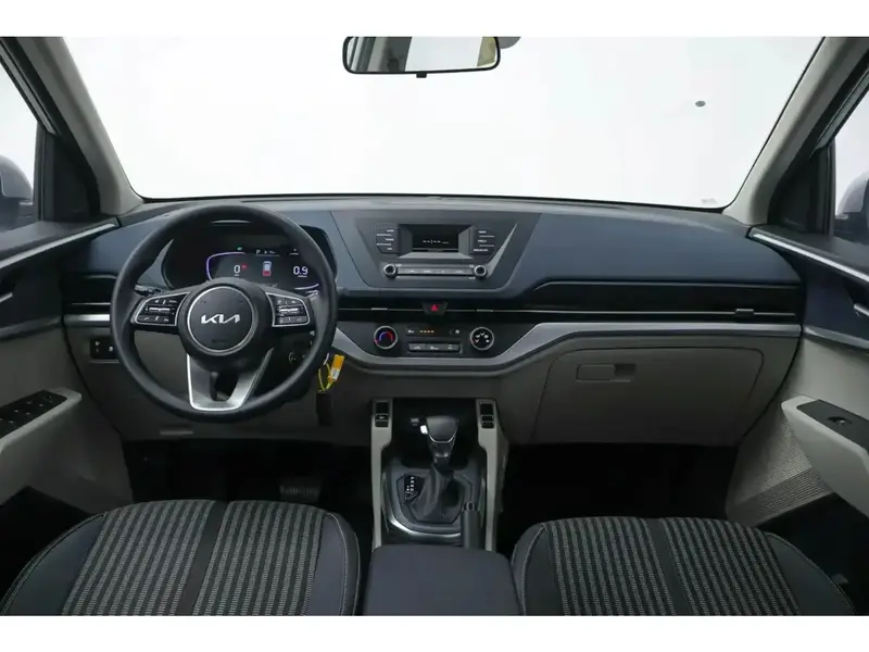 KIA Carens 2024