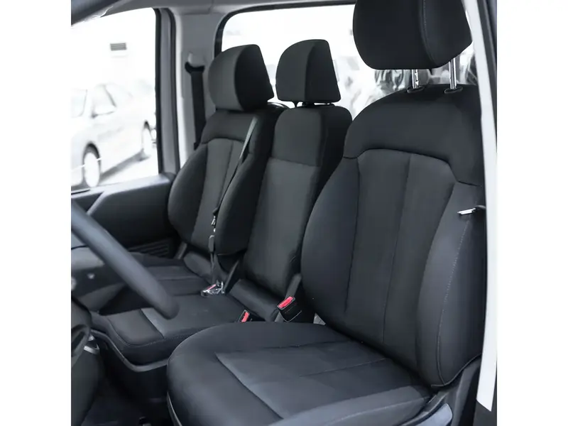 Hyundai Staria 2025