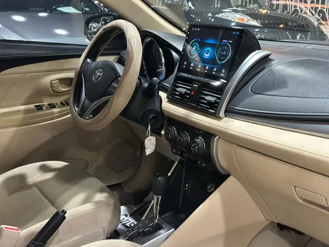 Discover undefined undefined Exterior Interior Images.Find all aspects and details of cars.
