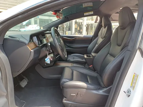 Tesla Model X Long Range (AWD) 2020