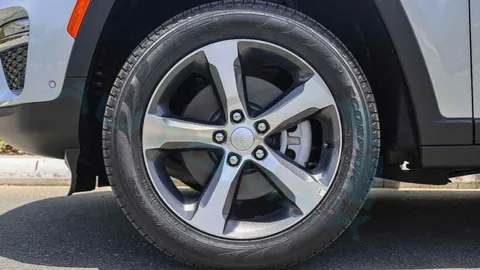 New Jeep Cherokee 2024
