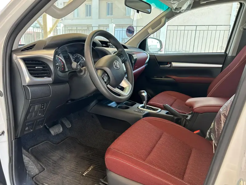 Toyota Hilux 2023