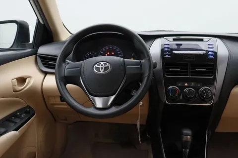 Toyota Yaris Sedan 2021