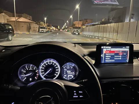 Discover undefined undefined Exterior Interior Images.Find all aspects and details of cars.
