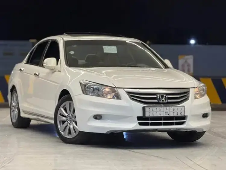 honda accord image Honda Accord 2012