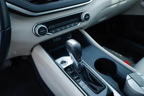 Nissan Altima 2021