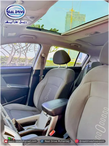Discover undefined undefined Exterior Interior Images.Find all aspects and details of cars.