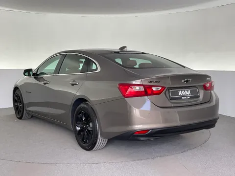 Discover undefined undefined Exterior Interior Images.Find all aspects and details of cars.