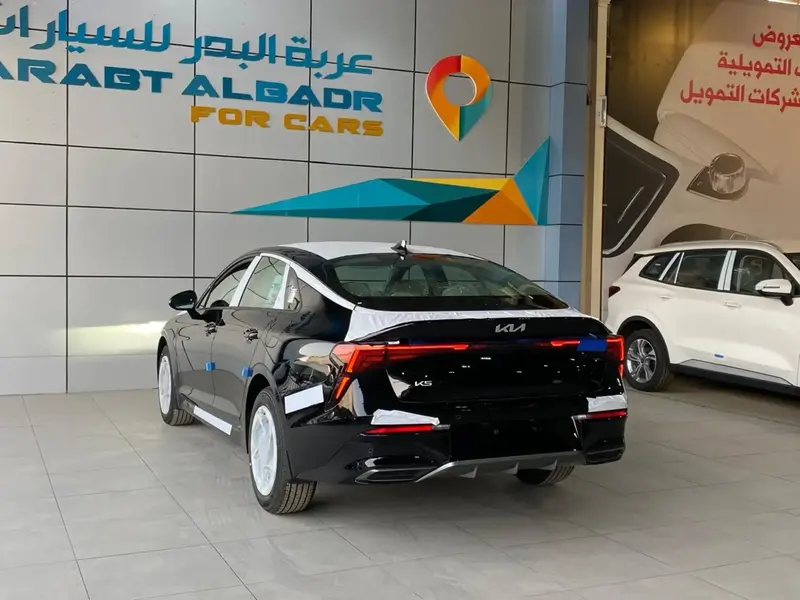 KIA K5 2025