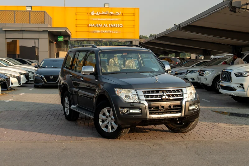 Mitsubishi Pajero 2015