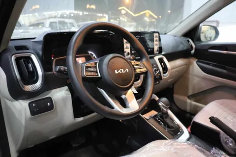 New Kia Sonet 2023