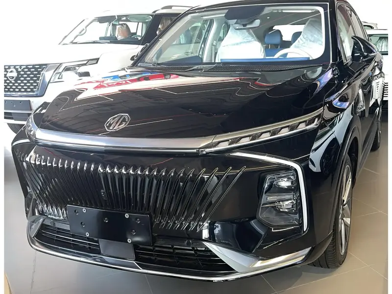 Discover undefined undefined Exterior Interior Images.Find all aspects and details of cars.