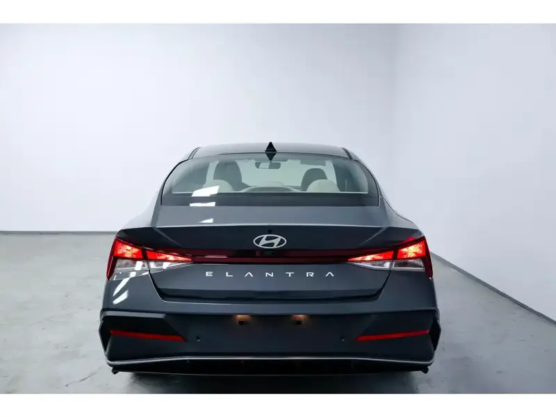 Discover undefined undefined Exterior Interior Images.Find all aspects and details of cars.
