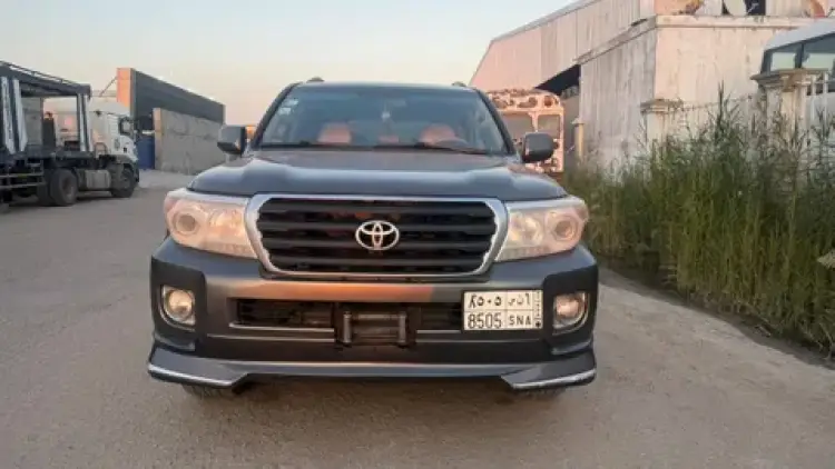 toyota toyota-land-cruiser image Toyota Land Cruiser 2008