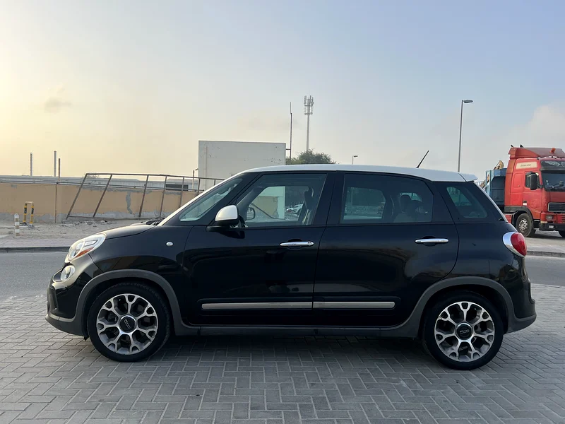 فيات 500L 2015