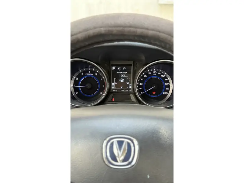 Discover undefined undefined Exterior Interior Images.Find all aspects and details of cars.