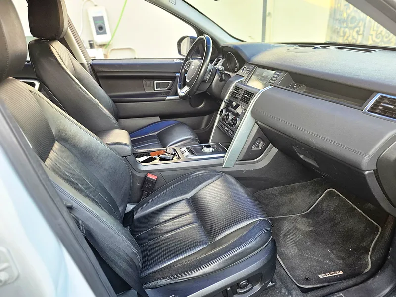 Land Rover Discovery Sport 2016