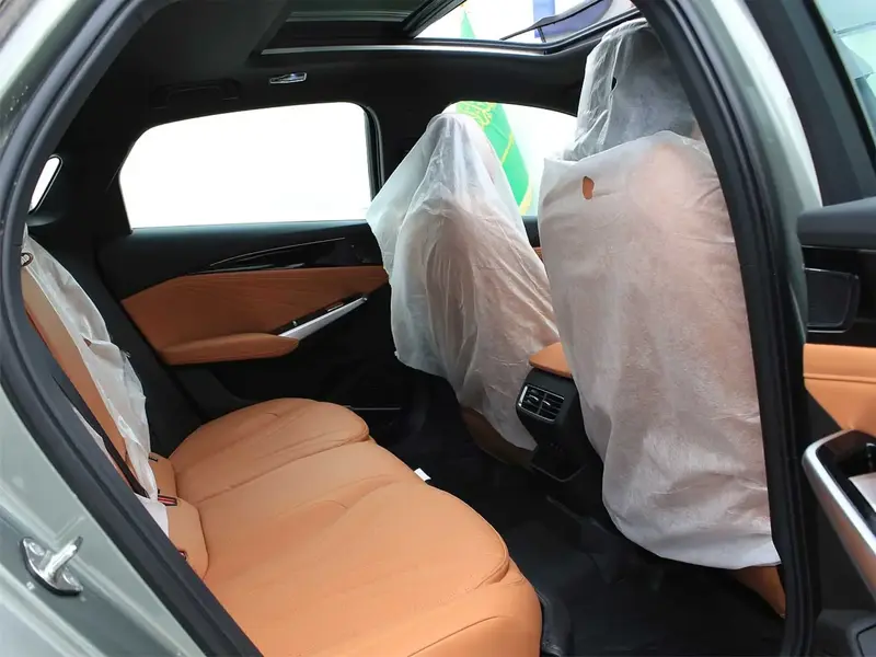 Geely Preface 2025