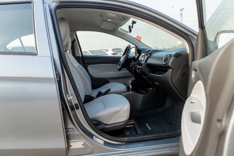 Mitsubishi Attrage 1.2 GLX 2022