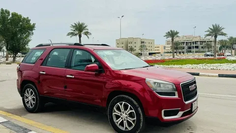 Discover undefined undefined Exterior Interior Images.Find all aspects and details of cars.