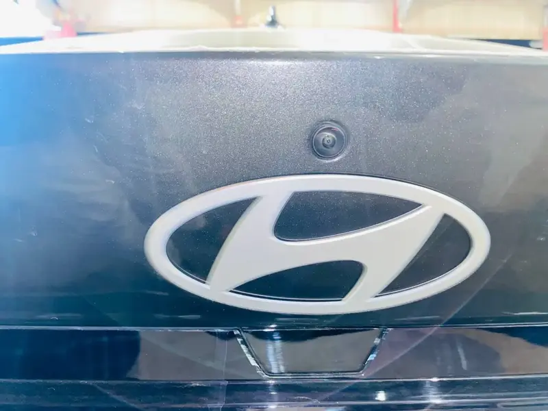 Hyundai Elantra 2025