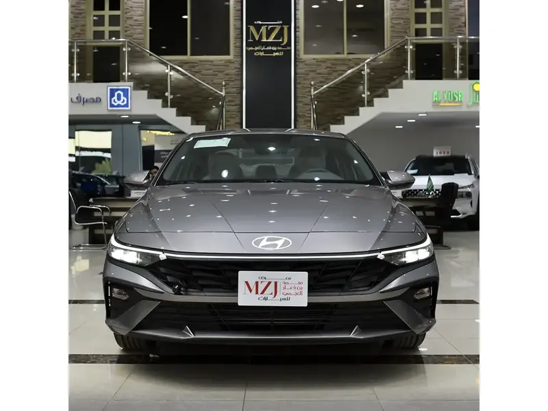 Hyundai Elantra 2025