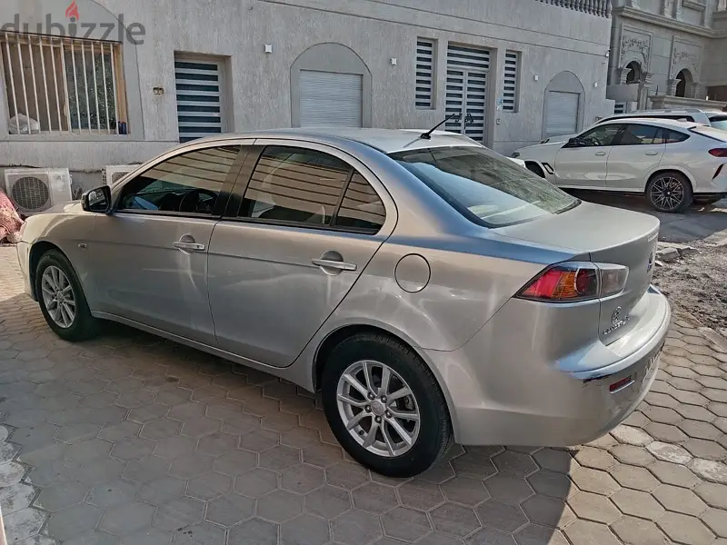 ميتسوبيشي لانسر 2017