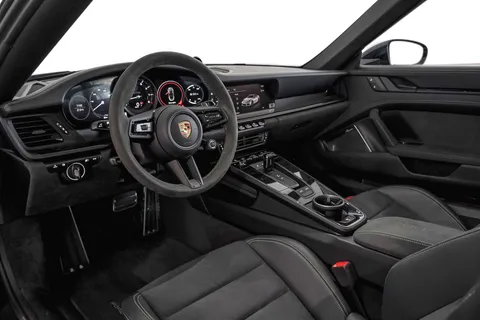 New Porsche 911 Targa 4 GTS 2024