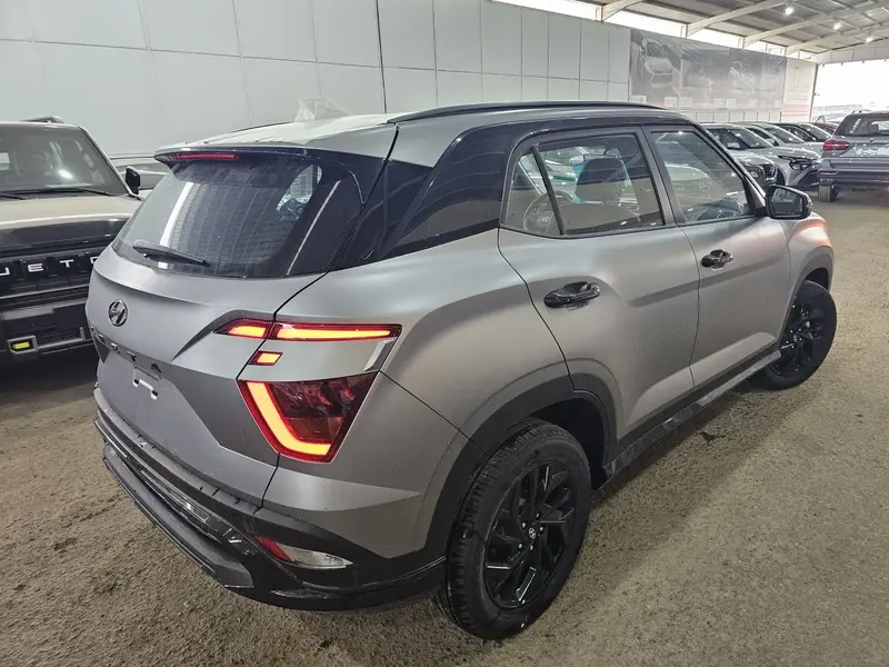 Discover undefined undefined Exterior Interior Images.Find all aspects and details of cars.