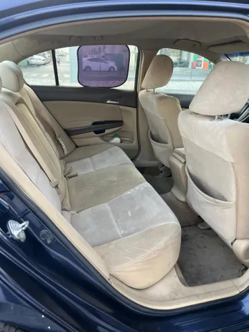 Discover undefined undefined Exterior Interior Images.Find all aspects and details of cars.