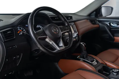 Nissan X-Trail 2.5 SL 4WD 2020