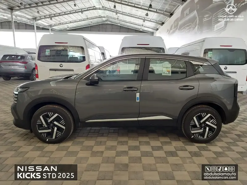 Nissan Kicks 2025