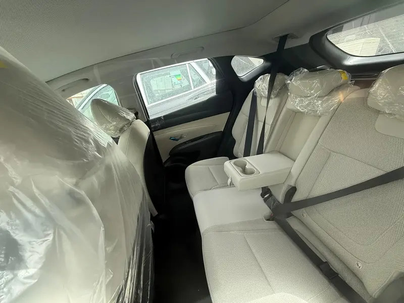 Discover undefined undefined Exterior Interior Images.Find all aspects and details of cars.
