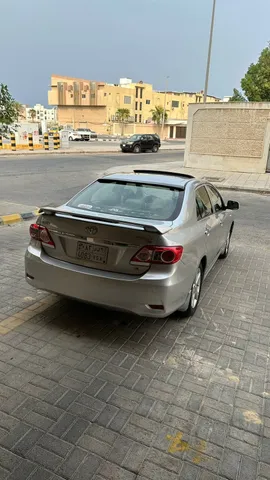 استكشف undefined undefined الصور الخارجية والداخلية. اكتشف جميع جوانب وتفاصيل السيارات.