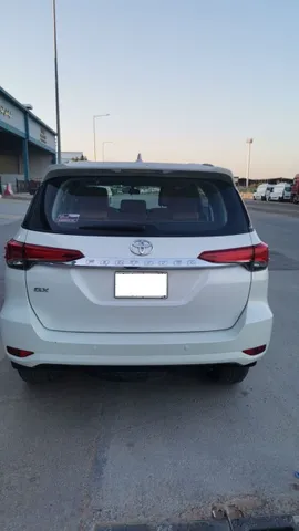 Toyota Fortuner 2.7L 2018