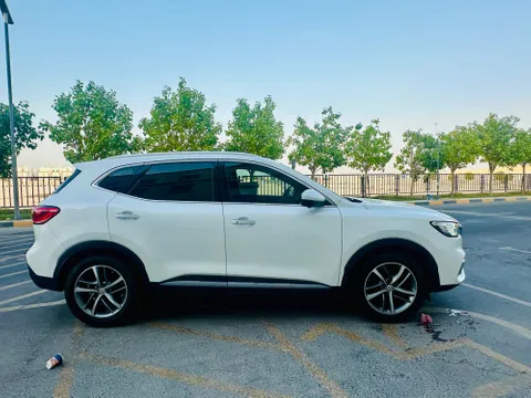 MG HS 2.0T Luxury (AWD) 2021