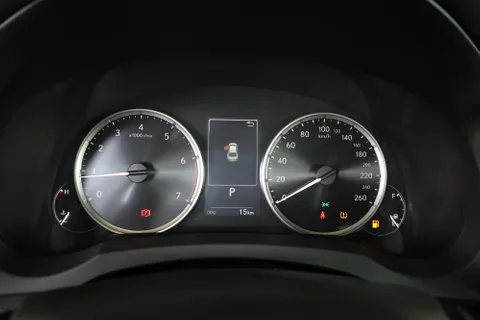 Discover undefined undefined Exterior Interior Images.Find all aspects and details of cars.